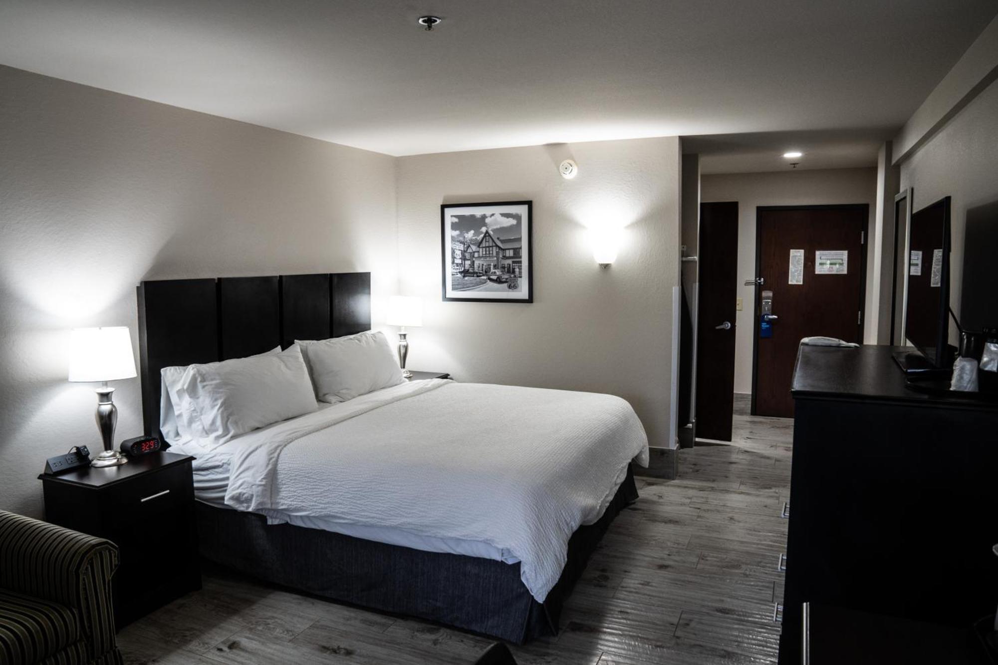 Lucille'S Hotel Weatherford Экстерьер фото