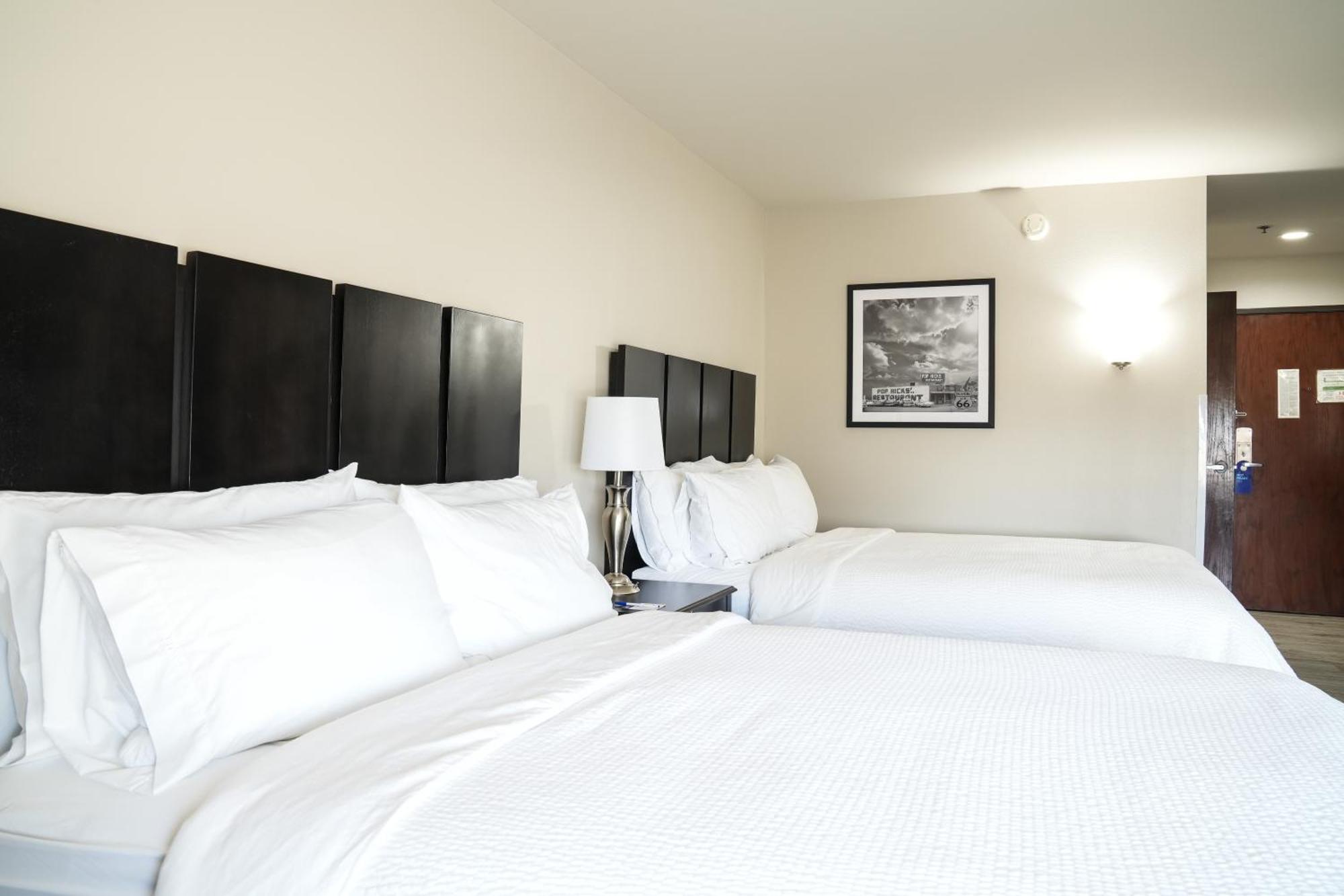 Lucille'S Hotel Weatherford Экстерьер фото